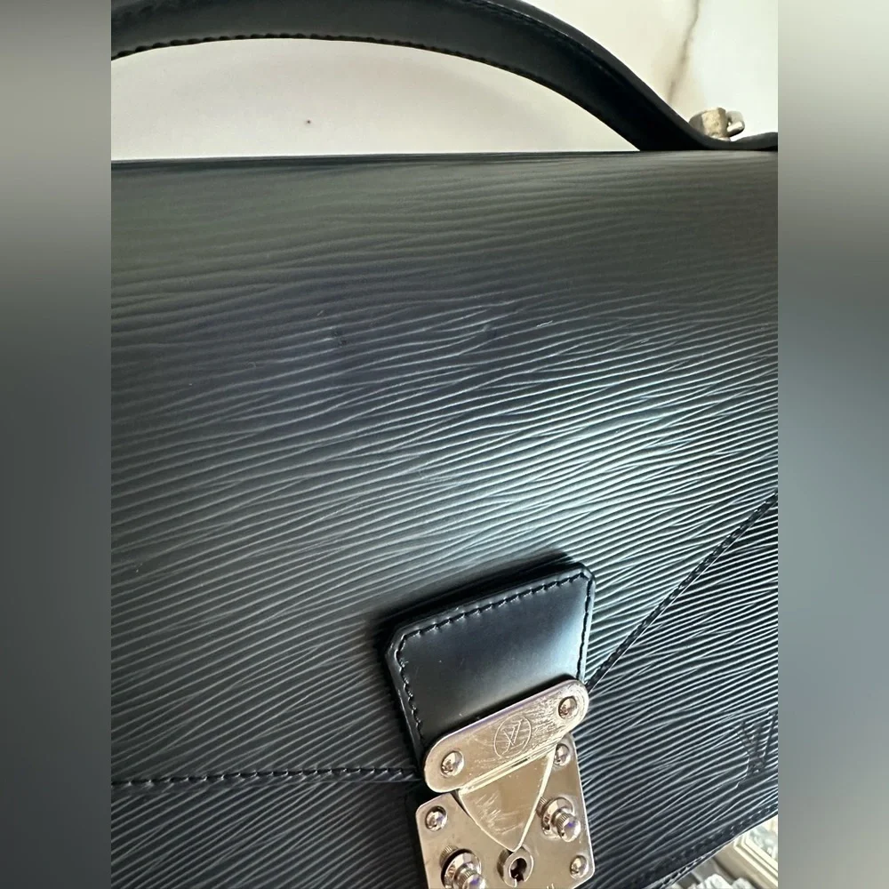 Authentic LOUIS VUITTON black Epi Monceau 28 Hand Bag 2way